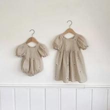 Load image into Gallery viewer, Y9326LS-Summer Woven Cotton Puff Sleeve Exquisite Embroidery Bodysuit