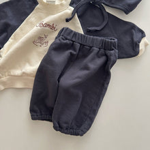 Load image into Gallery viewer, 11004TG-Spring and Autumn Korean version of deer embroidered top + trousers + hat three-piece set