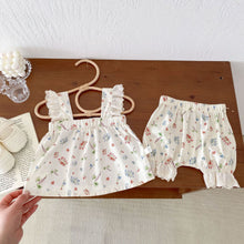 Load image into Gallery viewer, AT084TG-Summer floral flying sleeves dress + shorts two-piece set