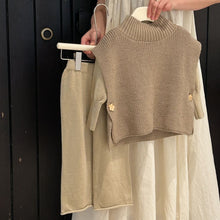 Load image into Gallery viewer, 103002TG-Autumn Korean Girls Retro All-match Soft Knitted Sweater + Vest + Trousers Three-piece Set