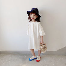 Load image into Gallery viewer, <Taiwan Pavilion> BB-2106DS-BOBOKIDS Spring and Summer New Children's Clothing Japanese Style Boys and Girls Solid Color Short Sleeve Neutral Wide Version Long T (A2)