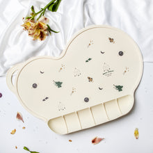 Load image into Gallery viewer, jm114AC- Korean style portable baby eating bib insulation waterproof pad