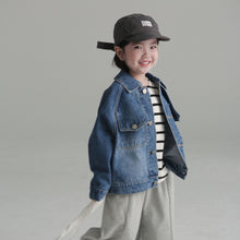 Load image into Gallery viewer, <Taiwan Pavilion> BB2343SE-Autumn Japanese Boys and Girls Casual Loose Denim Jacket
