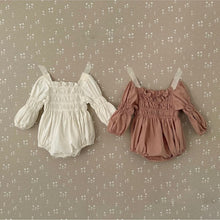 Load image into Gallery viewer, Y9390LS-Autumn baby ruffled long-sleeved jumpsuit