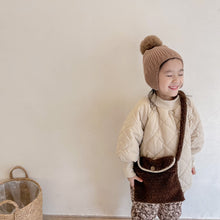 Load image into Gallery viewer, 21920AC-Autumn and winter matching artifact small cashmere girls shoulder bag