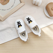 Load image into Gallery viewer, 20509AC- Spring and Autumn Bear Children's Canvas Shoes