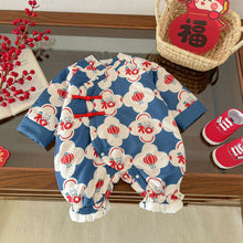 Load image into Gallery viewer, AL759LS-Winter baby quilted blessing character thickened New Year's greetings crawling clothes