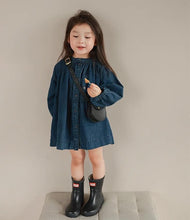 Load image into Gallery viewer, <Taiwan Pavilion> SK23152DS- Spring and Autumn Stand-up Collar Single-breasted Washed Denim Dress