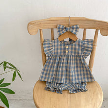 Load image into Gallery viewer, K2700TG-Summer color matching plaid flying sleeve baby shirt top + flower bud shorts + hair band three-piece set