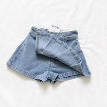 Load image into Gallery viewer, 199DS-Spring and Summer Girls Heavy Duty Pleated Denim Half-length Puffy Umbrella Skirt