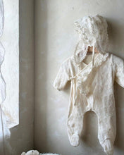 Load image into Gallery viewer, Y95129LS-春夏蕾絲長包腳連身衣&兔子耳朵帽&兩件套