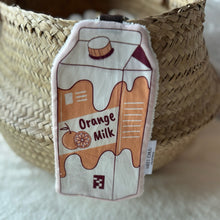 將圖片載入圖庫檢視器 <台灣館> | Meet Chuu |牛奶罐造型手帕 幼兒園必備 擦汗巾 手帕巾 手帕夾