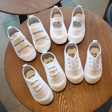 Load image into Gallery viewer, C08AC-White soft-soled children's canvas shoes series
