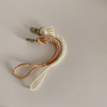 Load image into Gallery viewer, FG178AC-Korea ins lanyard anti-drop pacifier clip baby soothing teether pacifier chain baby elastic clip pacifier