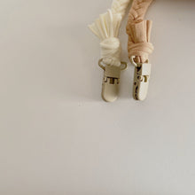 Load image into Gallery viewer, FG178AC-Korea ins lanyard anti-drop pacifier clip baby soothing teether pacifier chain baby elastic clip pacifier