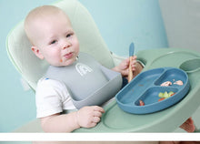 Load image into Gallery viewer, 20201109AC-Silicone bib waterproof disposable tableware silicone bib baby bib disposable bib (2 pieces)