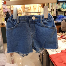 Load image into Gallery viewer, 23D183PA-Children's ins summer new casual children's pants Korean version messy personality raw edge boys and girls washed denim shorts