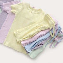 將圖片載入圖庫檢視器 2312JG-夏季捲邊坑條糖果色短袖上衣+短褲家居兩件套