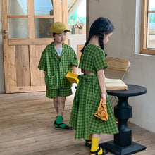 Load image into Gallery viewer, <Taiwan Pavilion> 2022X81TG-Boys and girls Korean style solid color plaid short-sleeved shorts two-piece set (A2)