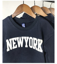 Load image into Gallery viewer, 23D854TG-Children's 2022 Spring and Autumn New Boys and Girls Korean Fashion Letter Printed Long Sleeve Pullover Cotton Sweater Trousers Set