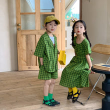 Load image into Gallery viewer, <Taiwan Pavilion> 2022X81TG-Boys and girls Korean style solid color plaid short-sleeved shorts two-piece set (A2)