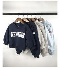 Load image into Gallery viewer, 23D854TG-Children's 2022 Spring and Autumn New Boys and Girls Korean Fashion Letter Printed Long Sleeve Pullover Cotton Sweater Trousers Set