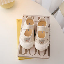 Load image into Gallery viewer, Q20089AC-Korean version of niche children's shoes 22 autumn new boys and girls small scoop shoes cloth shoes floral embroidery indoor shoes kindergarten