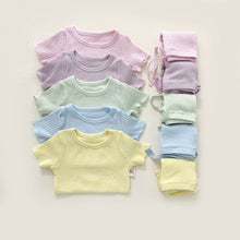 將圖片載入圖庫檢視器 2312JG-夏季捲邊坑條糖果色短袖上衣+短褲家居兩件套