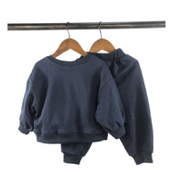 Load image into Gallery viewer, 23D854TG-Children's 2022 Spring and Autumn New Boys and Girls Korean Fashion Letter Printed Long Sleeve Pullover Cotton Sweater Trousers Set