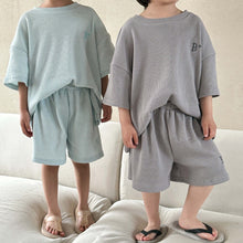 Load image into Gallery viewer, X82086TG-Summer Korean B-shaped waffle top + shorts two-piece set