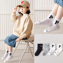 Load image into Gallery viewer, WH0307AC- Spring and Autumn Thin Big Kids Baby Letter Middle Socks (4 in a Set)
