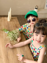 Load image into Gallery viewer, <Taiwan Pavilion> 2022X40TG-Korean version of boys and girls short-sleeved shorts two-piece children's flower suspender skirt brother and sister outfit (A2)