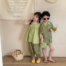 Load image into Gallery viewer, <Taiwan Pavilion> 2022X27TG-Korean version of boys and girls floral short-sleeved shorts two-piece set (A3)