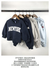 Load image into Gallery viewer, 23D854TG-Children's 2022 Spring and Autumn New Boys and Girls Korean Fashion Letter Printed Long Sleeve Pullover Cotton Sweater Trousers Set