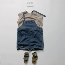 Load image into Gallery viewer, 1127LS-Soft denim ~ Korean children's clothing summer children's denim suspender shorts boys and girls adjustable jumpsuit