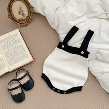 Load image into Gallery viewer, M2020TG-Spring Fashion Knitted Colorblocked Chanel Style Sleeveless Bodysuit & Long Sleeve Knitted Jacket