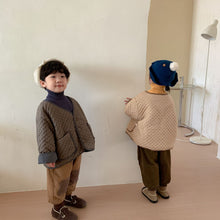 Load image into Gallery viewer, D91056SE-Reversible quilted long-sleeved double-pocket button-down jacket for autumn and winter