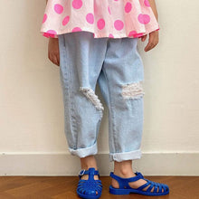 Load image into Gallery viewer, 23D569PA-2022 children's autumn new style boys and girls Korean style fashion trend ripped loose jeans casual pants trousers