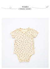 Load image into Gallery viewer, C21427LS-European and American style infant short-sleeved jumpsuit, new male and female baby summer clothes, triangle romper, crawling clothes