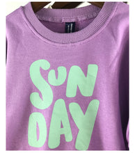 Load image into Gallery viewer, 23D1915PCW- Korean version of children's spring and autumn new parent-child wear Korean style letters loose casual long-sleeved parent-child terry sweater t