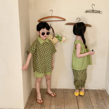 Load image into Gallery viewer, <Taiwan Pavilion> 2022X27TG-Korean version of boys and girls floral short-sleeved shorts two-piece set (A3)