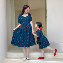 Load image into Gallery viewer, 22B049PCW-High-end polka dot parent-child outfit ins dress French retro internet celebrity long skirt chiffon print skirt mother and daughter outfit