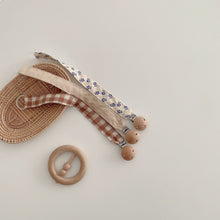 Load image into Gallery viewer, FG259AC-2022 New Korean ins series pure handmade baby pacifier clip pacifier chain anti-drop chain