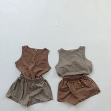 Load image into Gallery viewer, 1055PA-Retro Japanese Korean children's solid color shorts neutral Korean boys and girls striped hem hot pants loose shorts