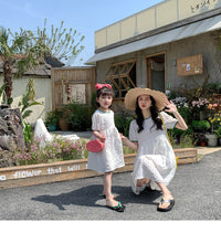 Load image into Gallery viewer, 22B038PCW-New summer parent-child outfit fairy wear white long loose slimming net celebrity stylish mother and daughter outfit