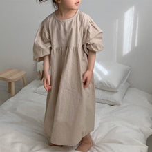 Load image into Gallery viewer, 22D385PCW- Spring and Autumn Korean children's clothing new style girls Korean style parent-child lantern sleeve loose casual dress