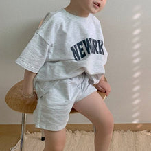 Load image into Gallery viewer, 24D154TG- Korean version ins boys and girls summer new suits cotton letter short-sleeved shorts casual loose children's two-piece suit