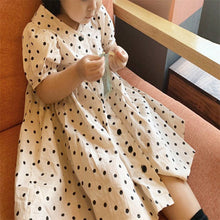 Load image into Gallery viewer, 21D801PCW-2022 Summer Korean Parent-child Clothing New Korean Polka Dot Bubble Short Sleeve Princess Casual Mother and Daughter Dress