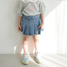 Load image into Gallery viewer, 23D256DS-Children's ins summer Korean style new skirt pants fashionable and stylish pleated personality girls denim skirt small high waist pants skirt