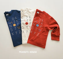 將圖片載入圖庫檢視器 &lt;台灣館&gt;AT24P002-Peanuts house英文字母上衣 【正韓】
